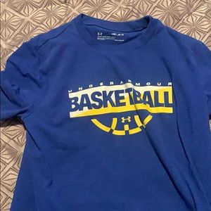 Boys Under Armour Youth Medium Shirt